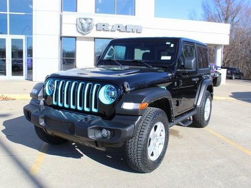 Used 2022 Jeep Wrangler Sport S image 1