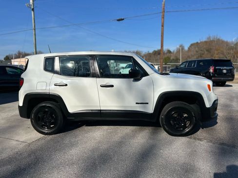 Used 2018 Jeep Renegade Sport w/ Power & Air Group image 7