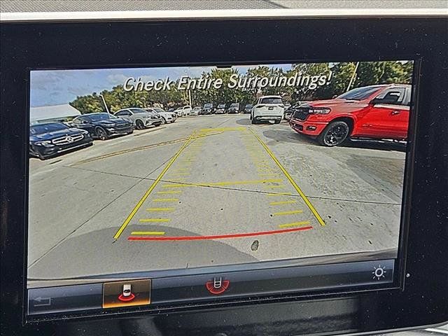 Used 2019 Mercedes-Benz GLC 300 image 12