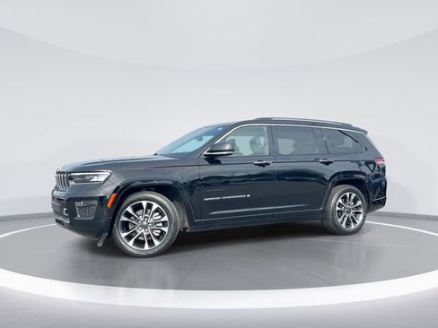 Used 2021 Jeep Grand Cherokee L Overland w/ Luxury Tech Group IV AWD/4WD image 1
