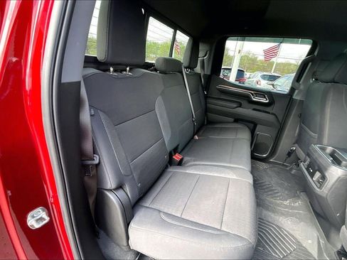 Used 2025 Chevrolet Silverado 1500 LT Trail Boss w/ Convenience Package II image 23