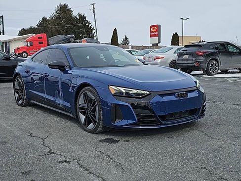 Used 2023 Audi RS e-tron GT w/ Carbon Performance Package image 1