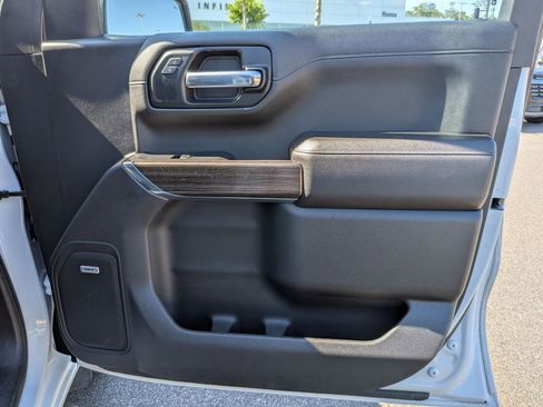 Used 2020 Chevrolet Silverado 1500 RST AWD/4WD image 34