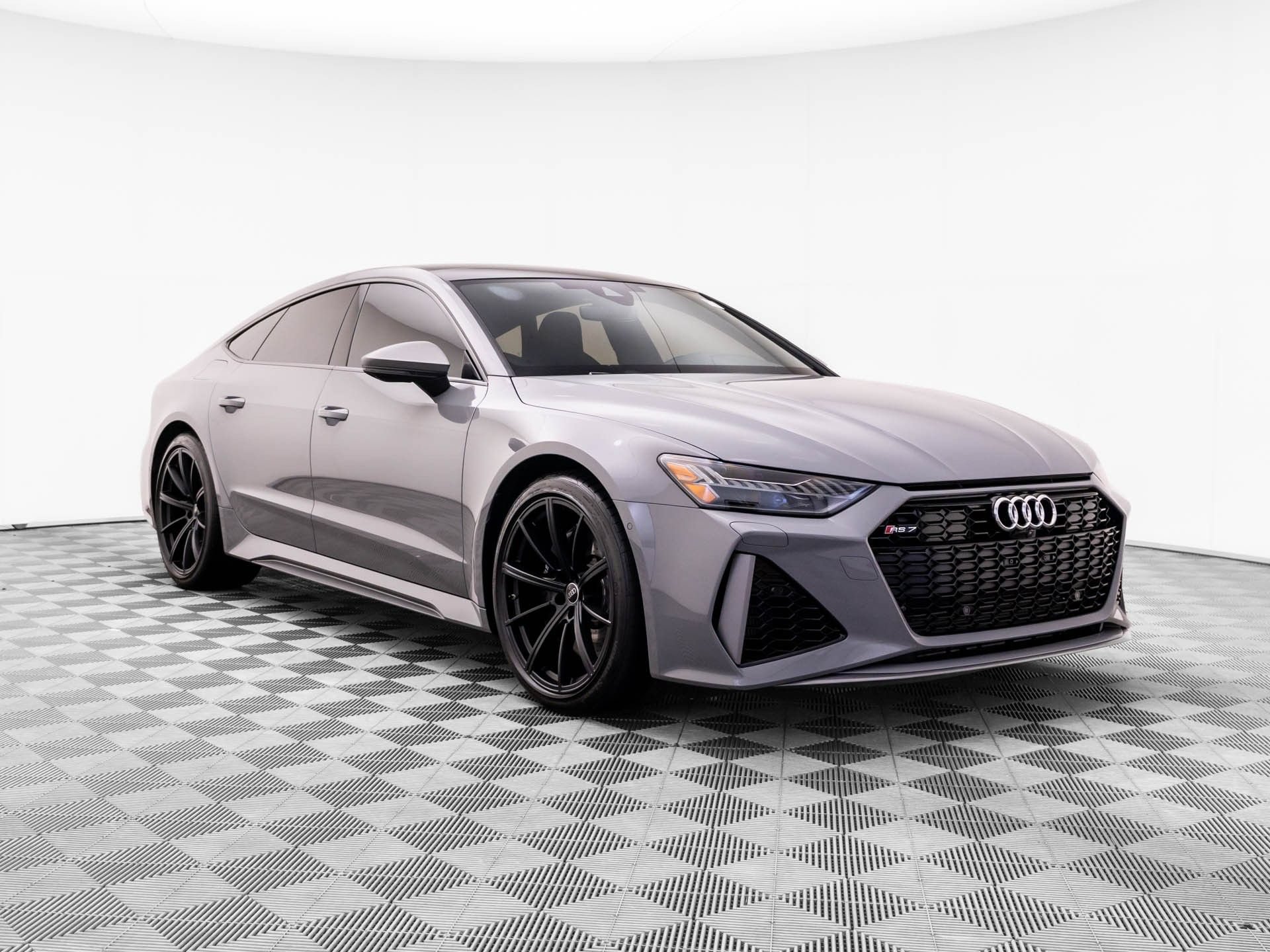 Used 2025 Audi RS 7 performance Sportback AWD/4WD image 7
