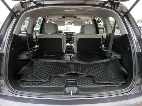 Used 2022 Honda Pilot Touring image 18