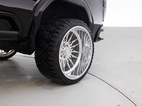 Used 2025 GMC Sierra 2500 Denali w/ Denali Reserve Package image 20