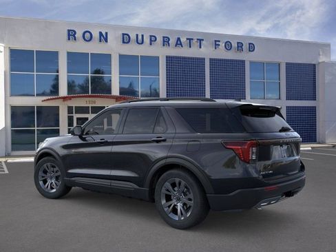 New 2026 Ford Explorer Active w/ Active Comfort Package image 5
