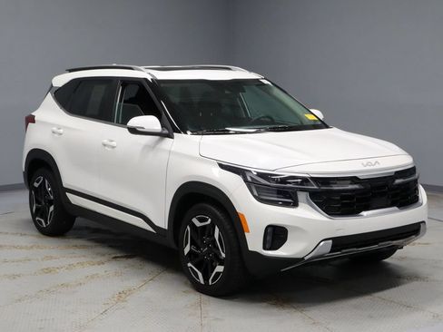 Used 2025 Kia Seltos SX w/ SX Sunroof Package AWD/4WD image 1