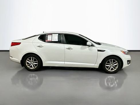 Used 2013 Kia Optima LX image 5
