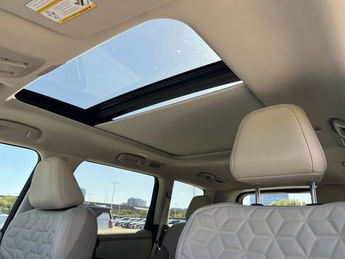 New 2026 Nissan Armada Platinum Reserve image 15