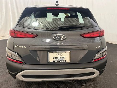Used 2023 Hyundai Kona SE image 9