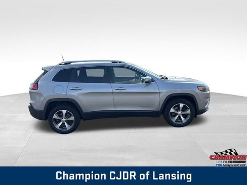 Used 2020 Jeep Cherokee Limited image 12
