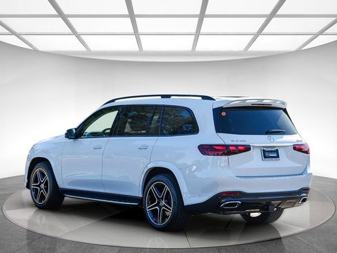 New 2026 Mercedes-Benz GLS 450 4MATIC image 2