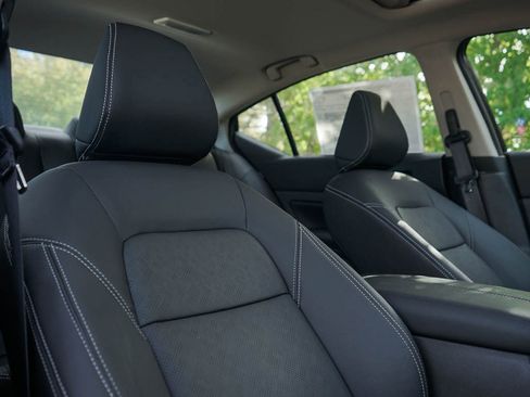 New 2025 Nissan Altima 2.5 SL image 10