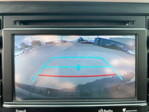 Used 2017 Toyota Tacoma SR5 w/ Tow Package AWD/4WD image 24