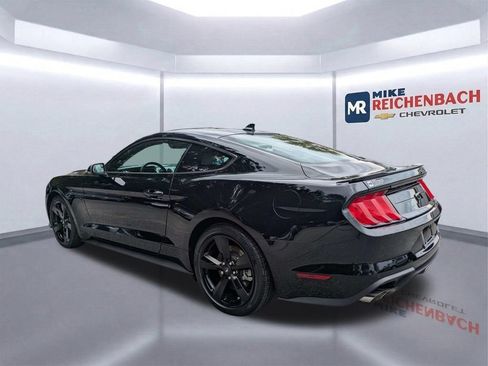 Used 2022 Ford Mustang GT Premium w/ Equipment Group 401A RWD image 6