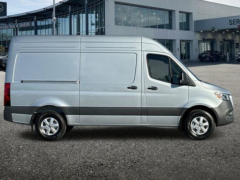 New 2025 Mercedes-Benz Sprinter 2500 image 3