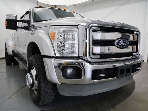 Used 2011 Ford F450 Lariat w/ Lariat Ultimate Pkg AWD/4WD image 43