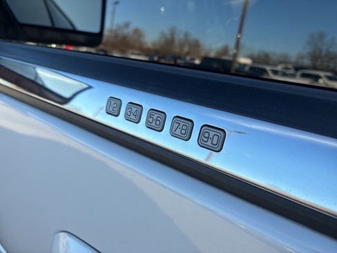 Used 2016 Lincoln Navigator Reserve image 5