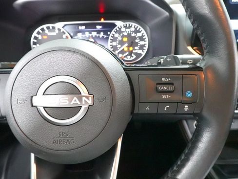 Used 2023 Nissan Rogue SL w/ SL Premium Package AWD/4WD image 16