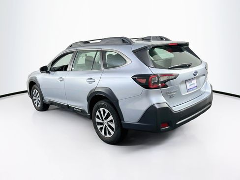 Used 2024 Subaru Outback AWD/4WD image 7