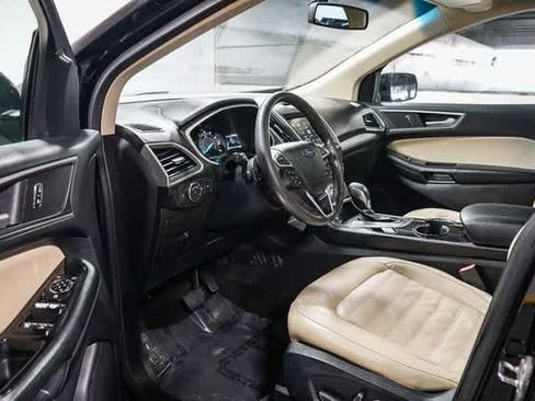 Used 2016 Ford Edge SEL w/ Equipment Group 201A image 18