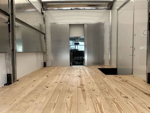 New 2025 Ford E-350 and Econoline 350 Super Duty w/ Power Equipment Group image 31