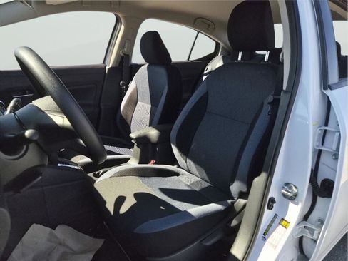 New 2025 Nissan Versa SV w/ Trunk Package FWD image 10