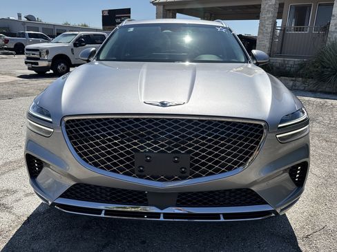 Used 2024 Genesis GV70 2.5T w/ Advanced Package AWD/4WD image 9