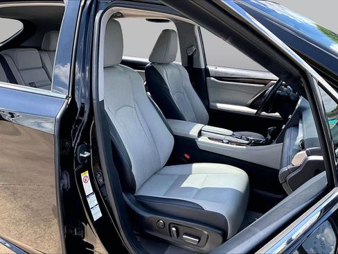 Used 2017 Lexus RX 350 AWD w/ Premium Package image 9