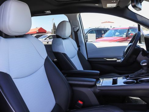 New 2026 Toyota Sienna XSE AWD/4WD image 20