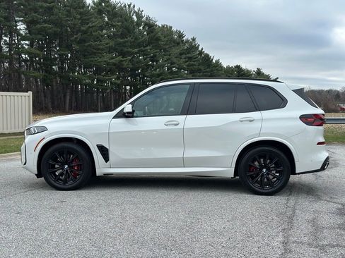 Certified 2025 BMW X5 xDrive40i w/ M Sport Package image 4