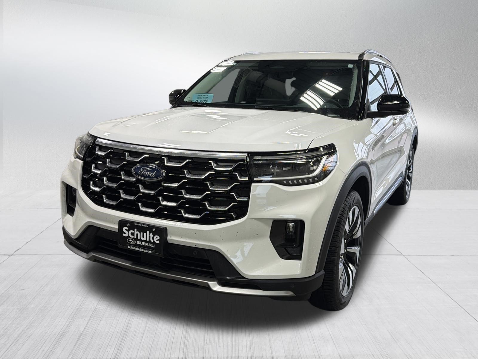 Used 2026 Ford Explorer Platinum w/ LUX Leather Package AWD/4WD image 3