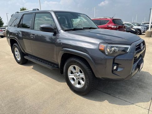 Used 2023 Toyota 4Runner SR5 RWD image 3