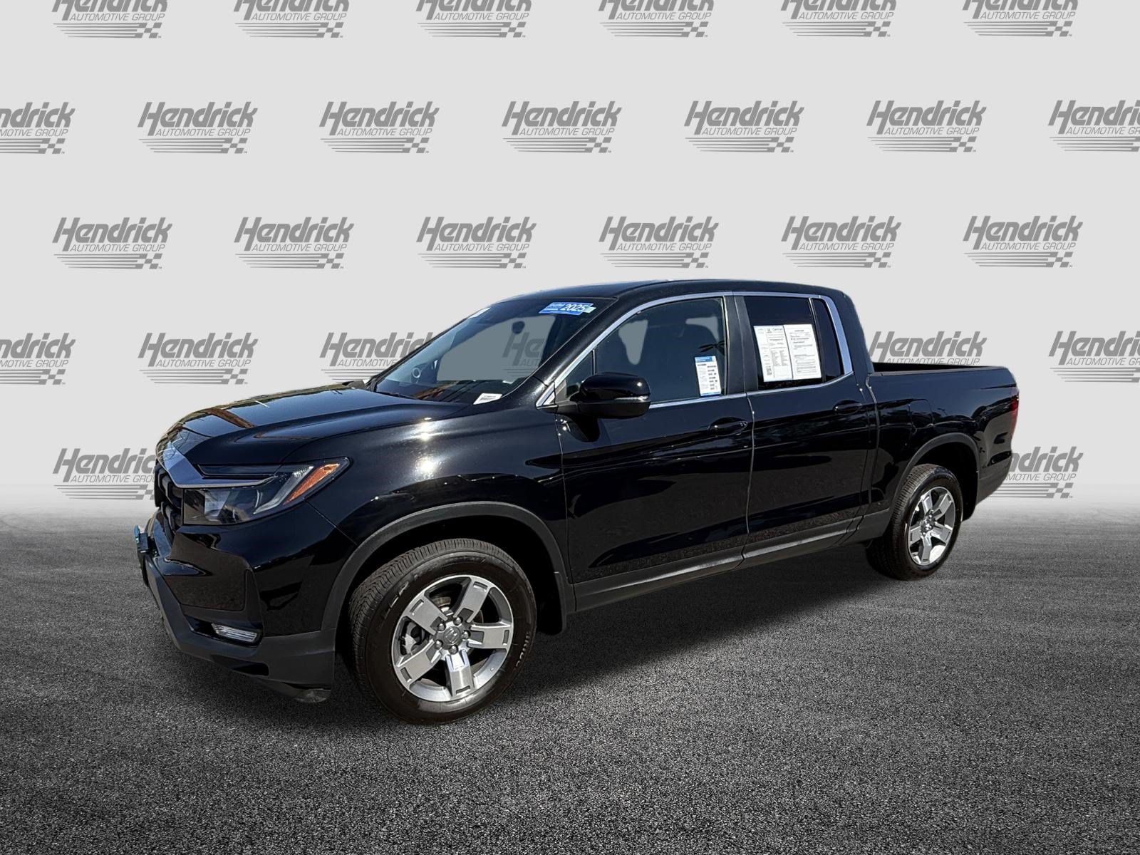 Certified 2025 Honda Ridgeline RTL image 5