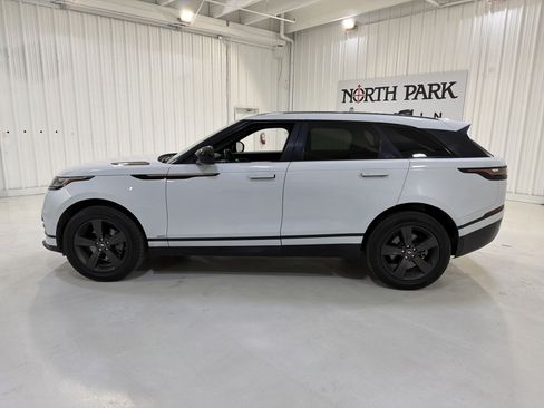 Used 2020 Land Rover Range Rover Velar R-Dynamic S image 2