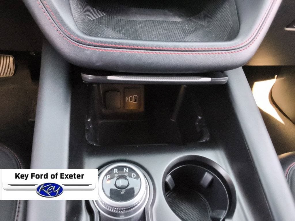 Used 2025 Ford Explorer ST-Line AWD/4WD image 31