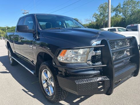 Used 2019 RAM 1500 Tradesman w/ Popular Equipment Group AWD/4WD image 3