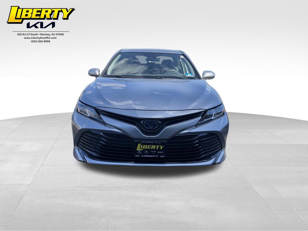 Used 2020 Toyota Camry LE FWD image 2