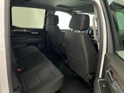 Used 2023 Chevrolet Silverado 1500 LT AWD/4WD image 22