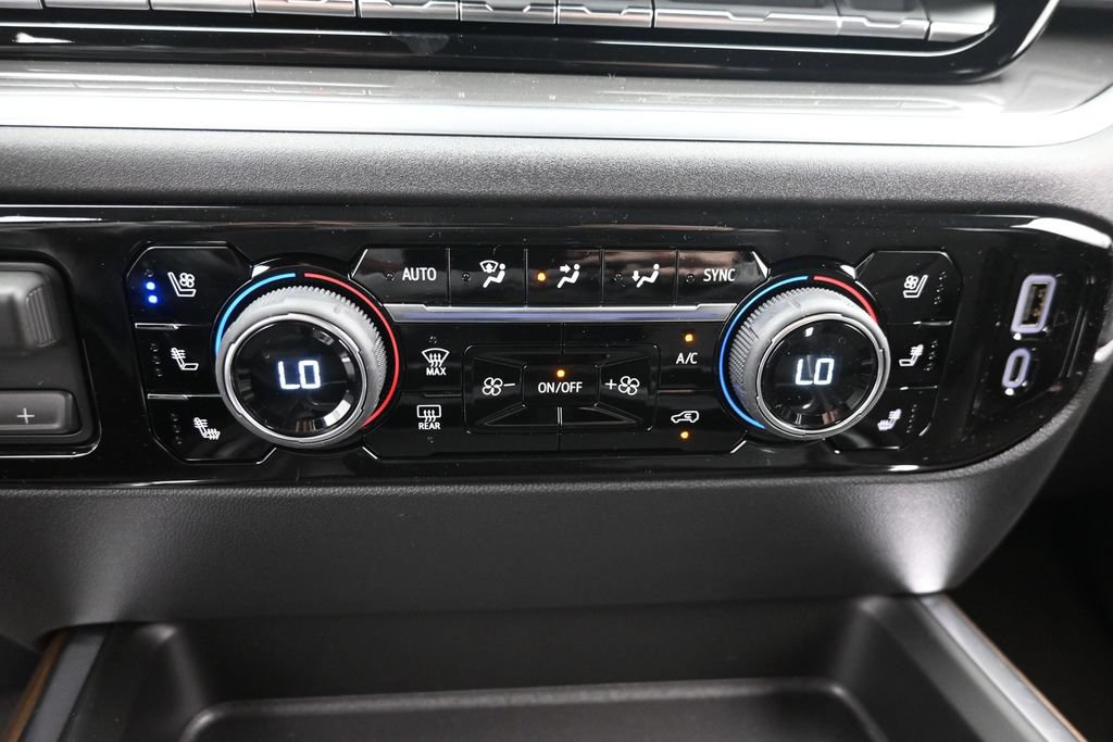 New 2026 Chevrolet Silverado 2500 High Country w/ Technology Package AWD/4WD image 20