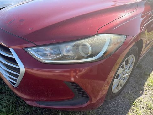 Used 2017 Hyundai Elantra SE FWD image 4