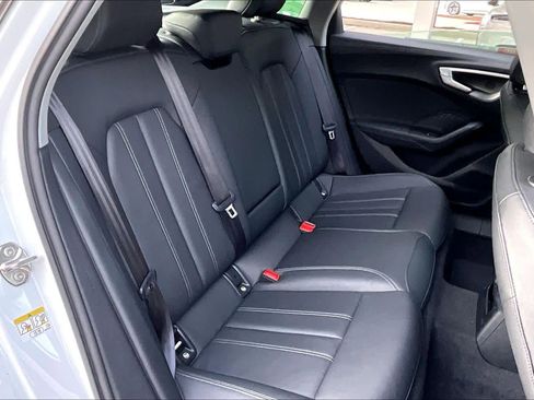 Used 2025 Audi A5 2.0T Premium Plus w/ Premium Plus AWD/4WD image 18