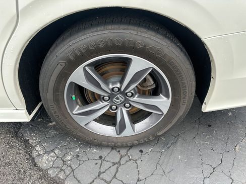 Used 2019 Honda Odyssey Touring image 42