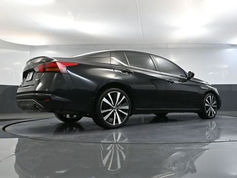 Used 2021 Nissan Altima 2.5 SR image 50