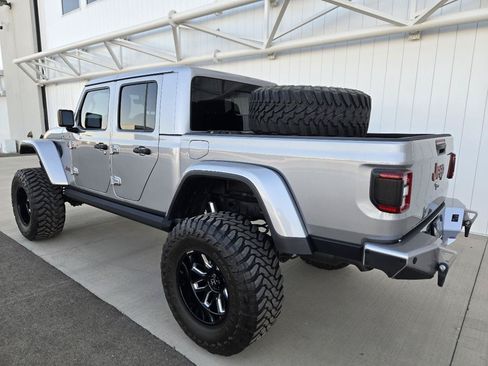 Used 2021 Jeep Gladiator Mojave AWD/4WD image 7