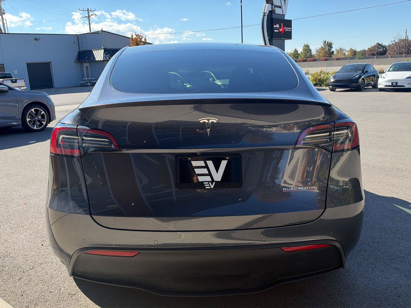 Used 2021 Tesla Model Y Performance AWD/4WD image 7