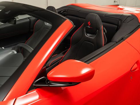 Used 2023 Ferrari Portofino M image 37