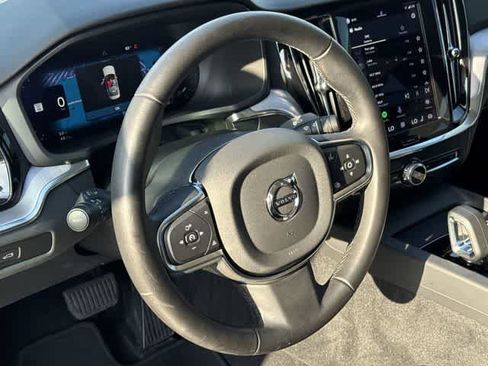 Used 2024 Volvo S60 B5 Core FWD image 21