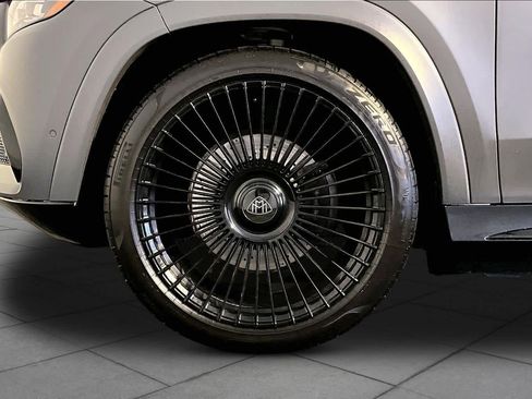 Certified 2023 Mercedes-Benz Maybach GLS 600 4MATIC image 11
